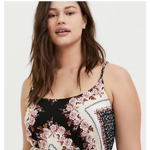 **MARKDOWN**Torrid Scarf Print Challis Shirred Hem - Picture 3 of 10